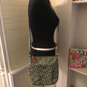 Tommy Hilfiger Crossbody Bag